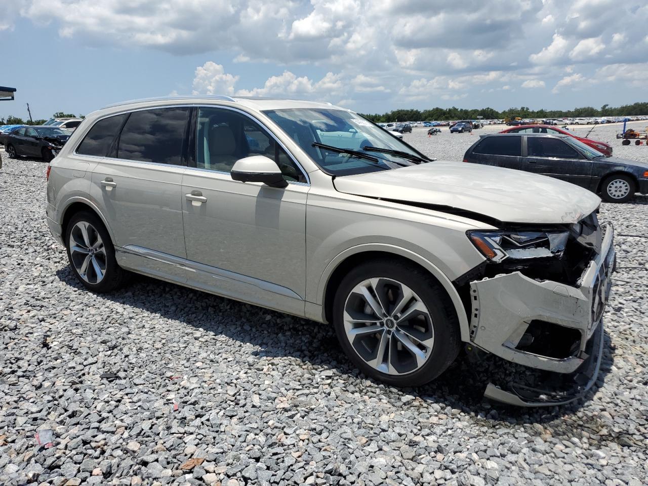 2020 AUDI Q7