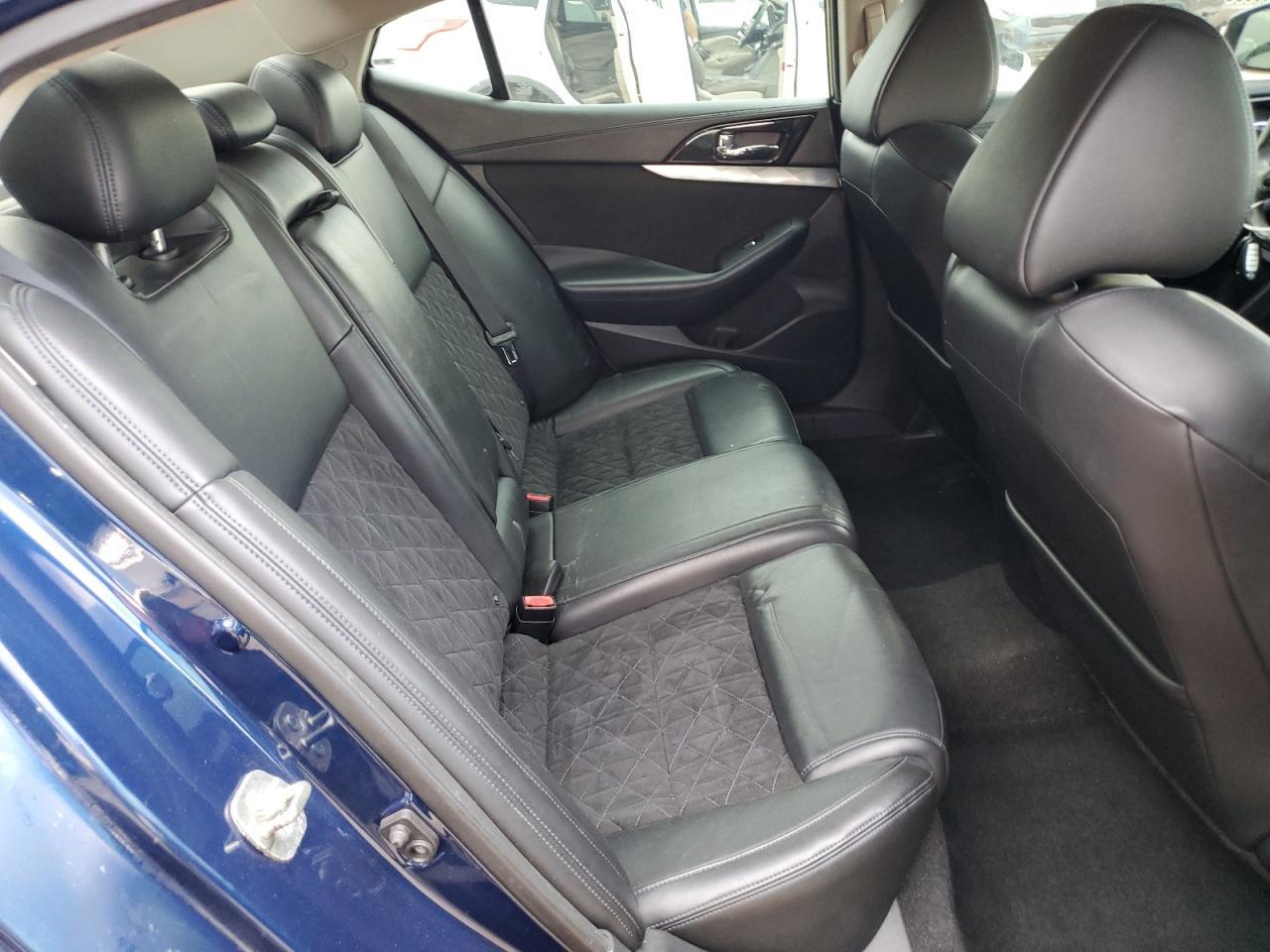 2016 NISSAN Maxima