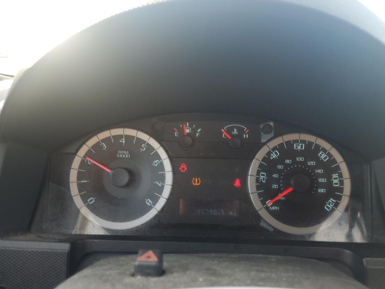 2010 FORD ESCAPE
