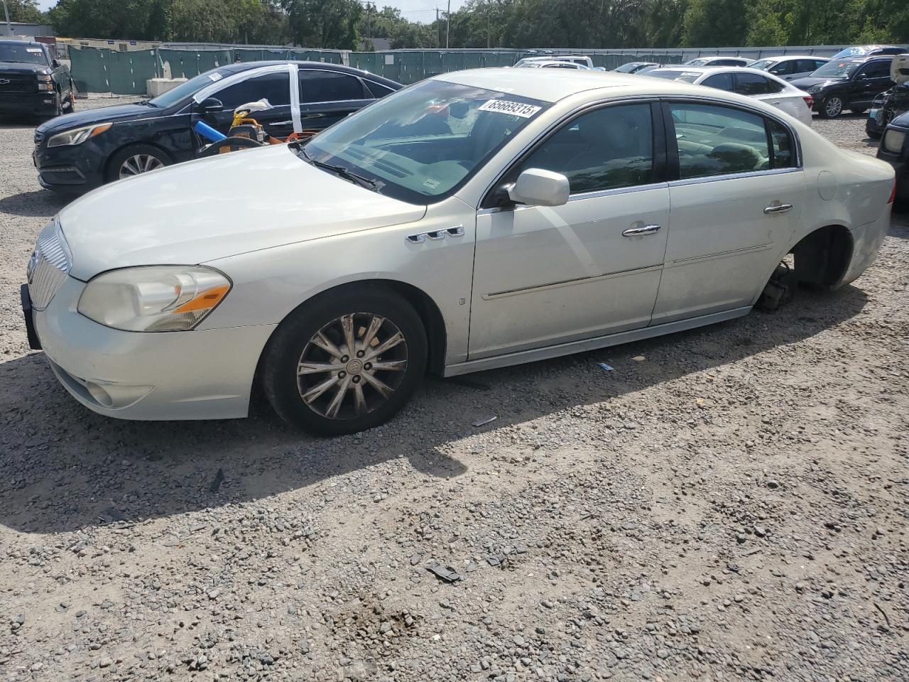 2010 BUICK Lucerne