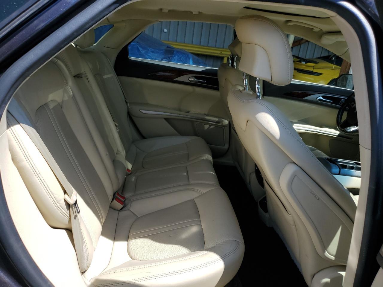 2013 LINCOLN MKZ