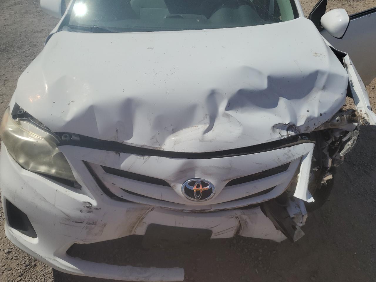 2011 TOYOTA COROLLA