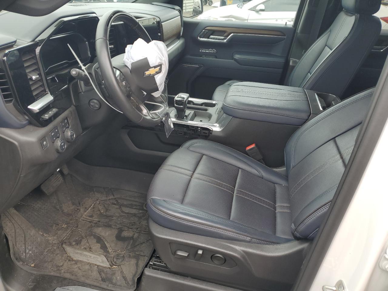 2024 CHEVROLET Silverado