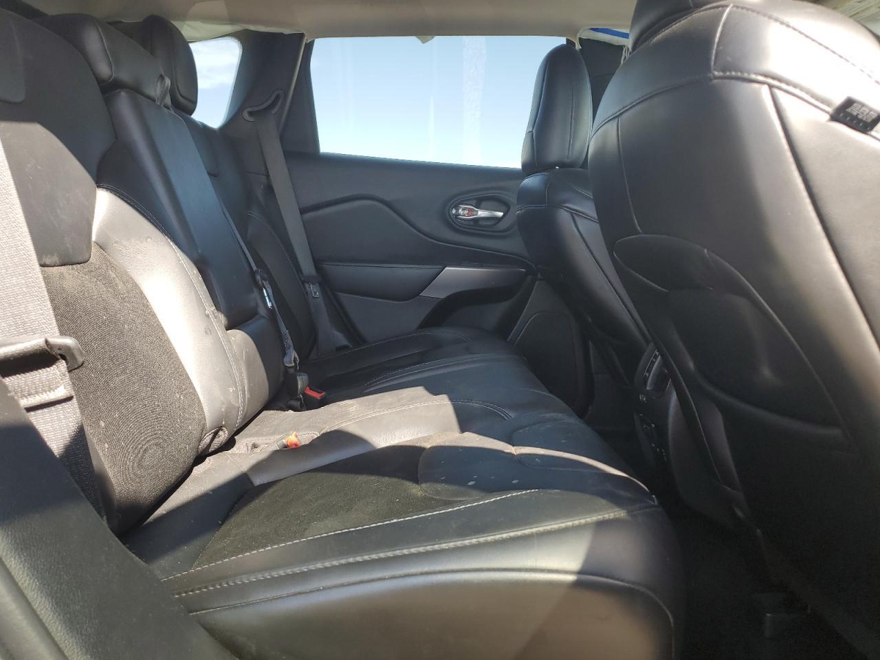 2020 JEEP CHEROKEE