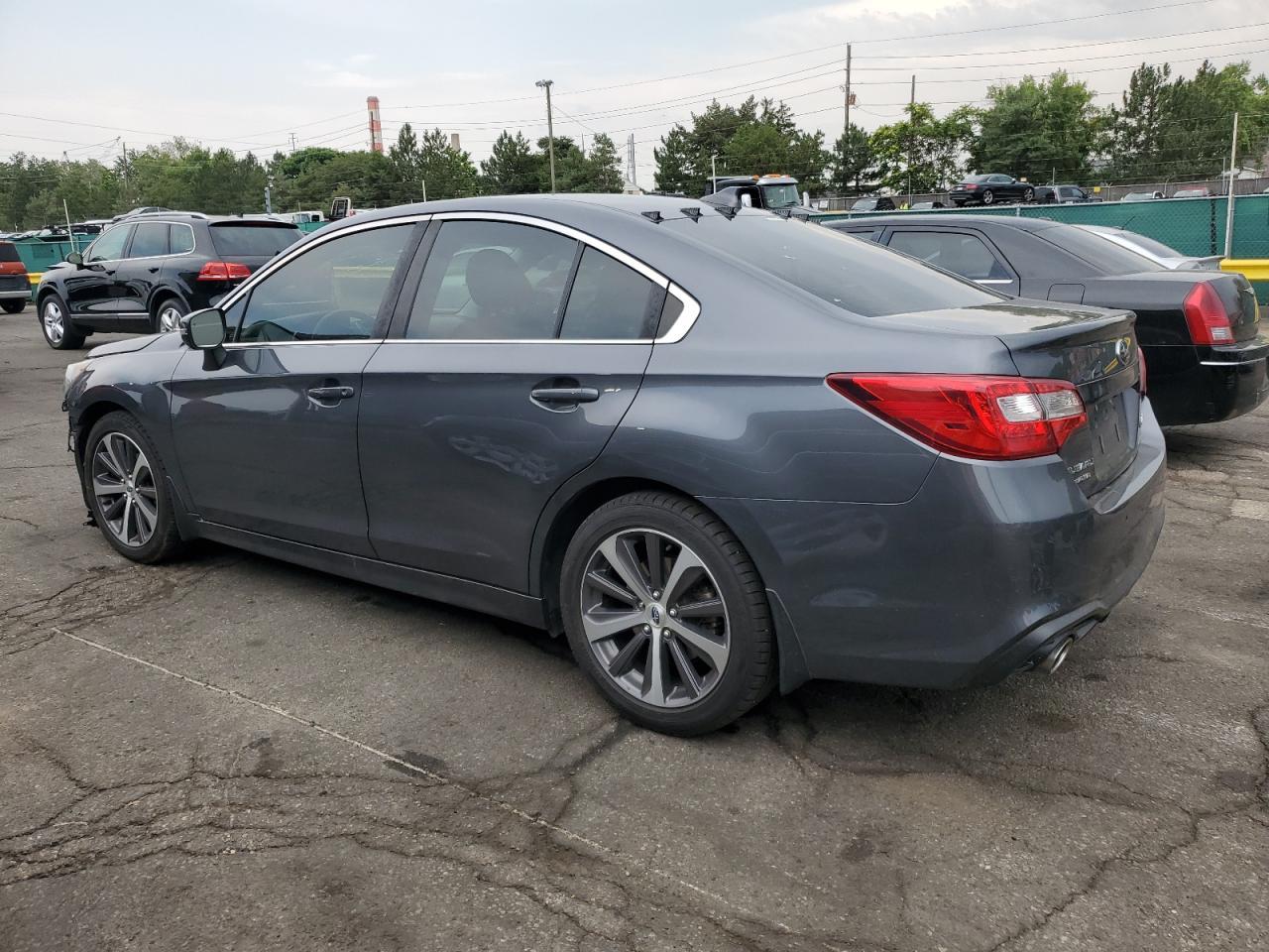 2018 SUBARU Legacy