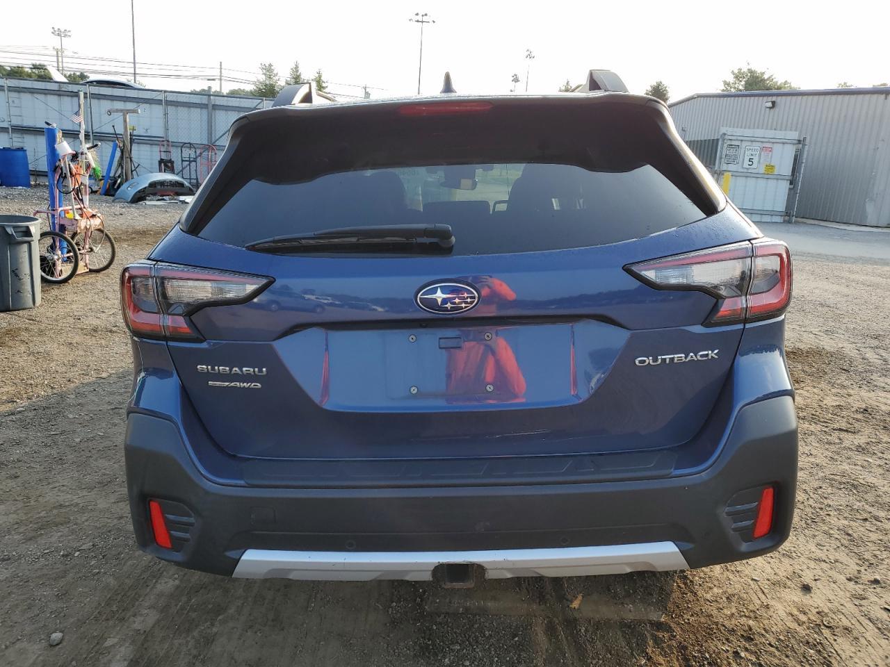2021 SUBARU Outback