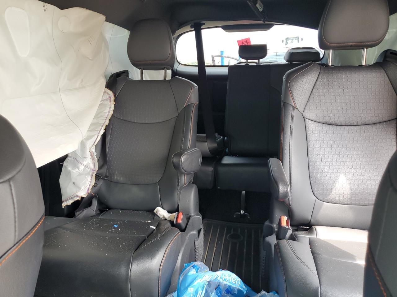 2022 TOYOTA SIENNA