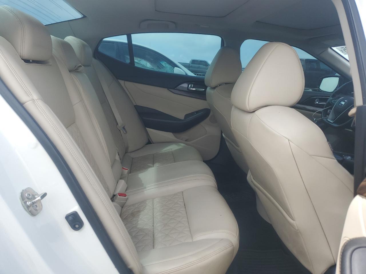 2018 NISSAN Maxima