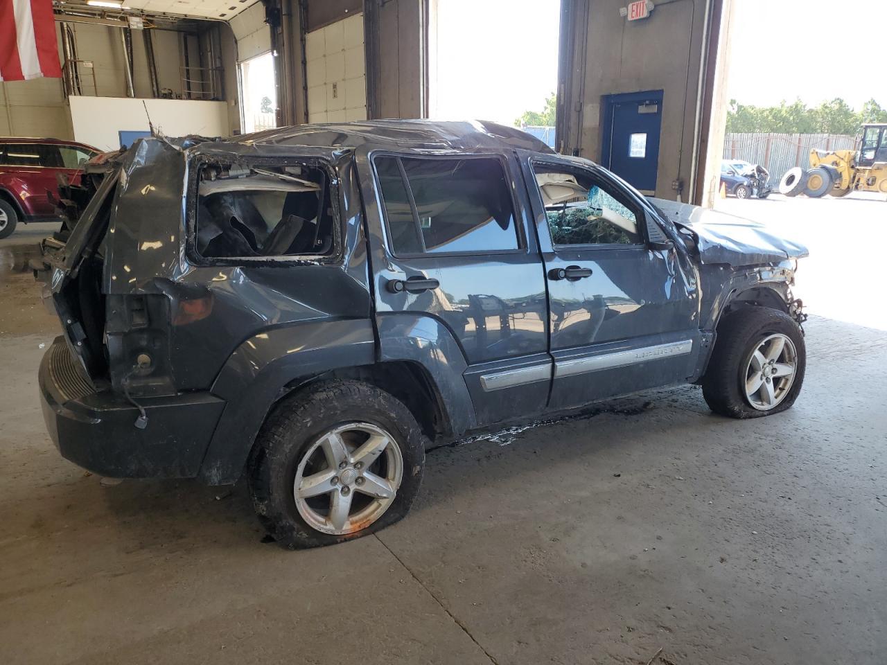 2011 JEEP Liberty