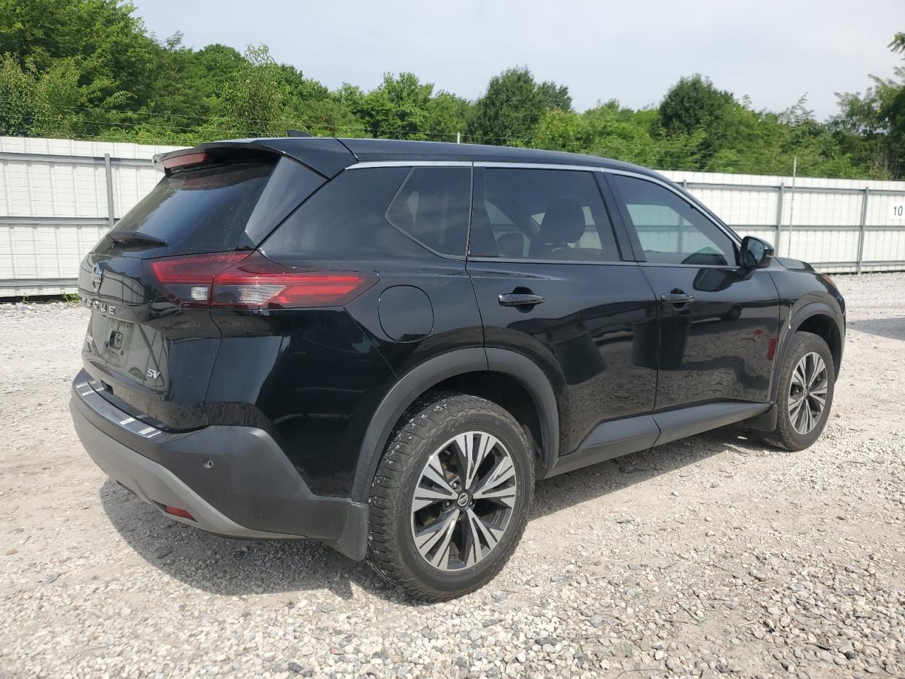 2021 NISSAN ROGUE