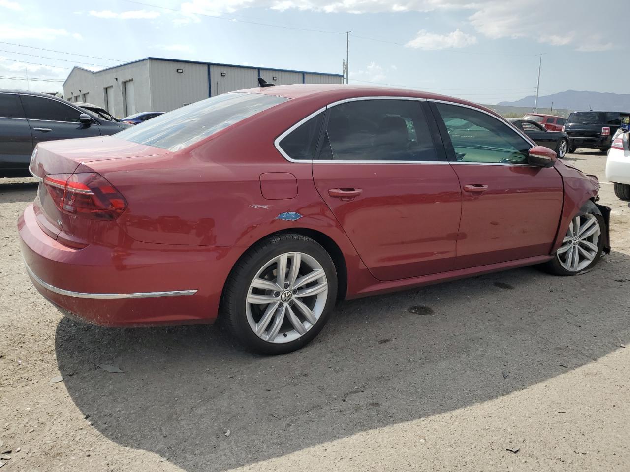 2018 VOLKSWAGEN Passat