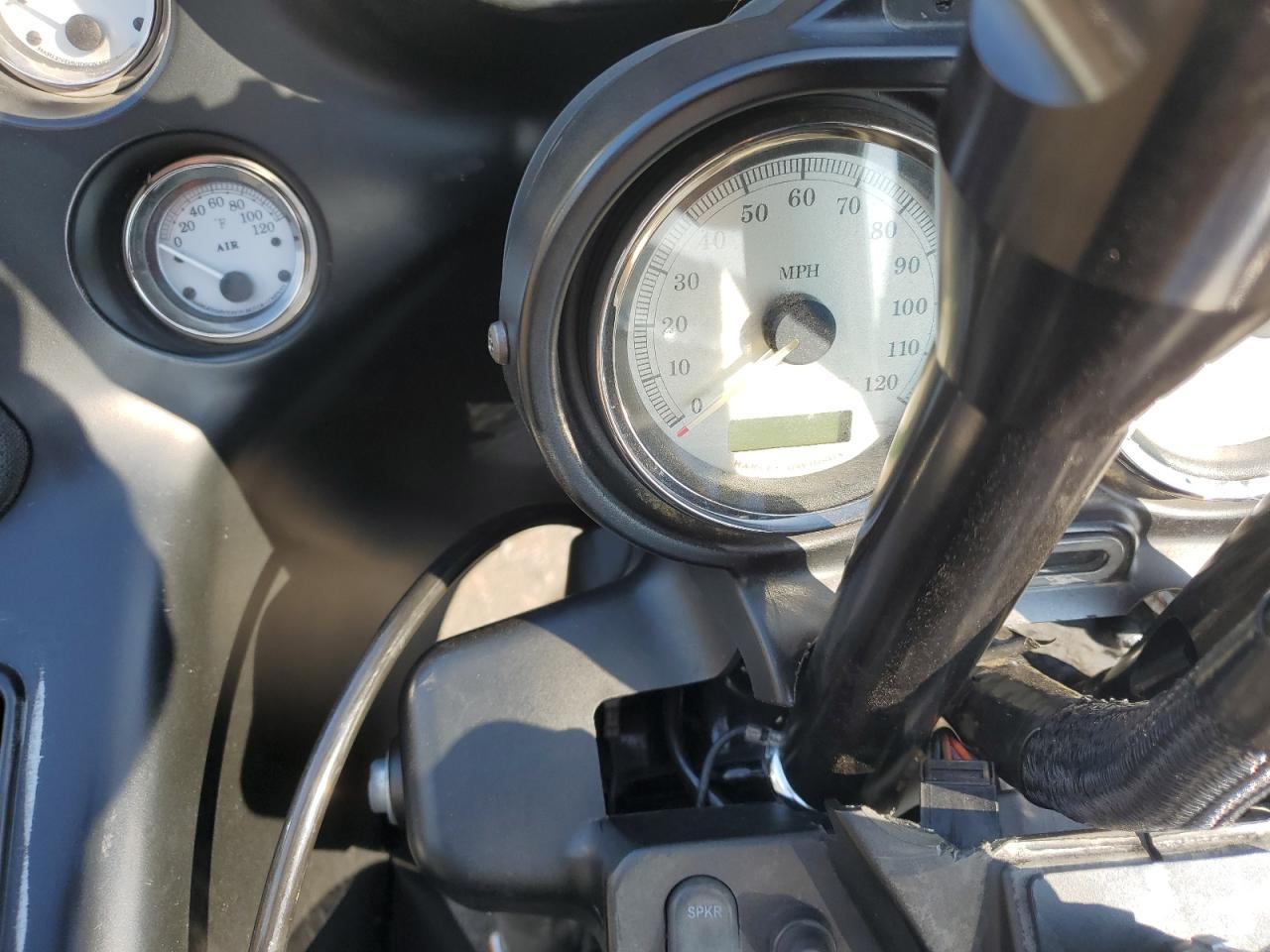 2009 HARLEY-DAVIDSON FLTR