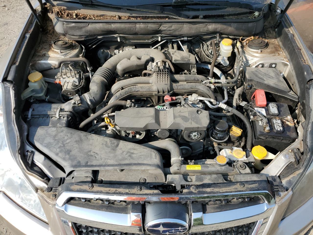 2014 SUBARU Legacy