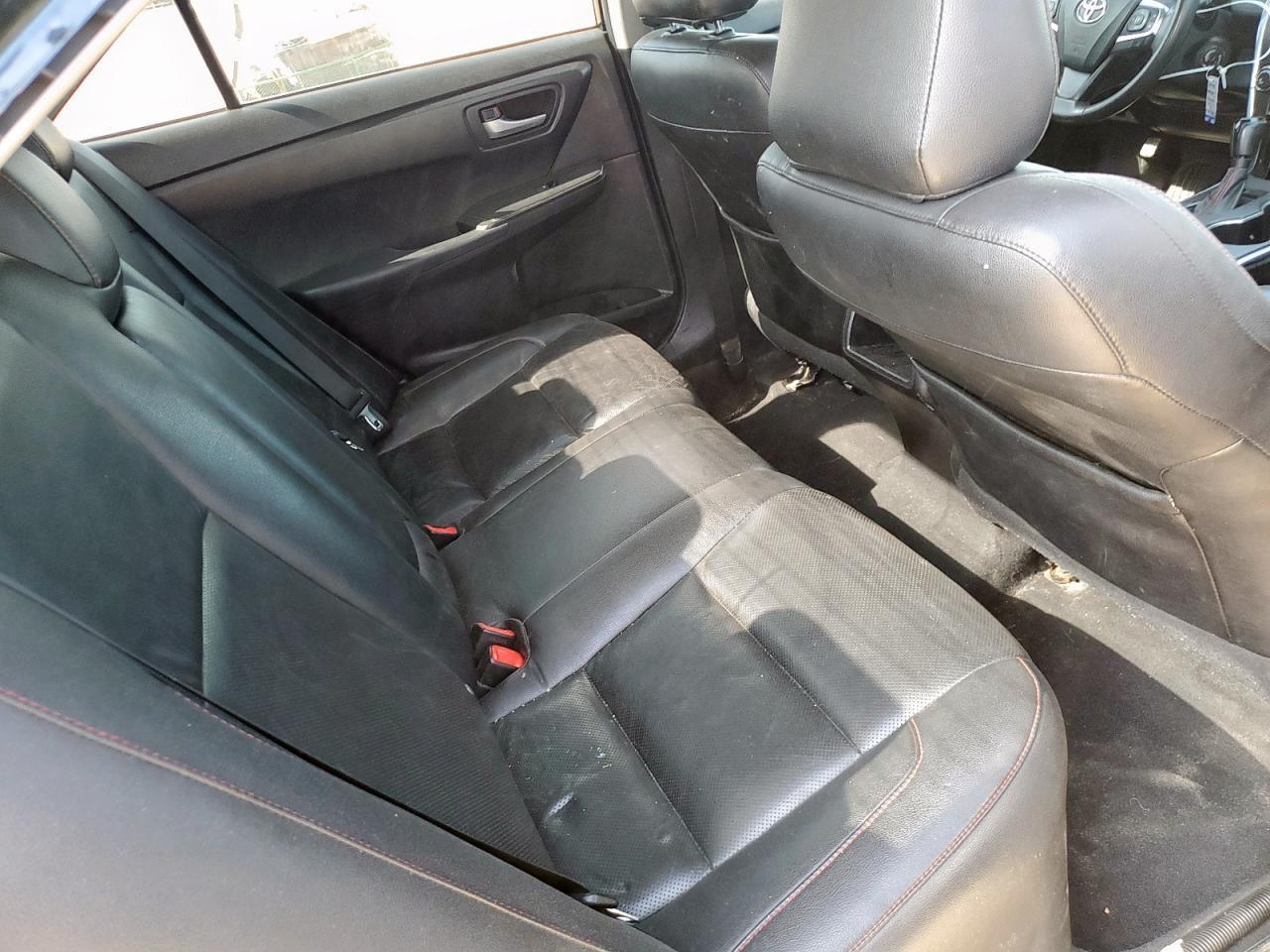 2015 TOYOTA CAMRY