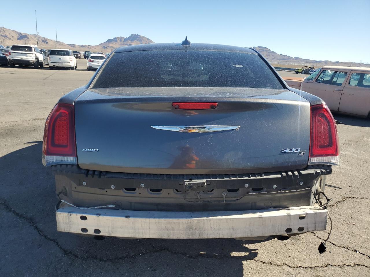 2019 CHRYSLER 300