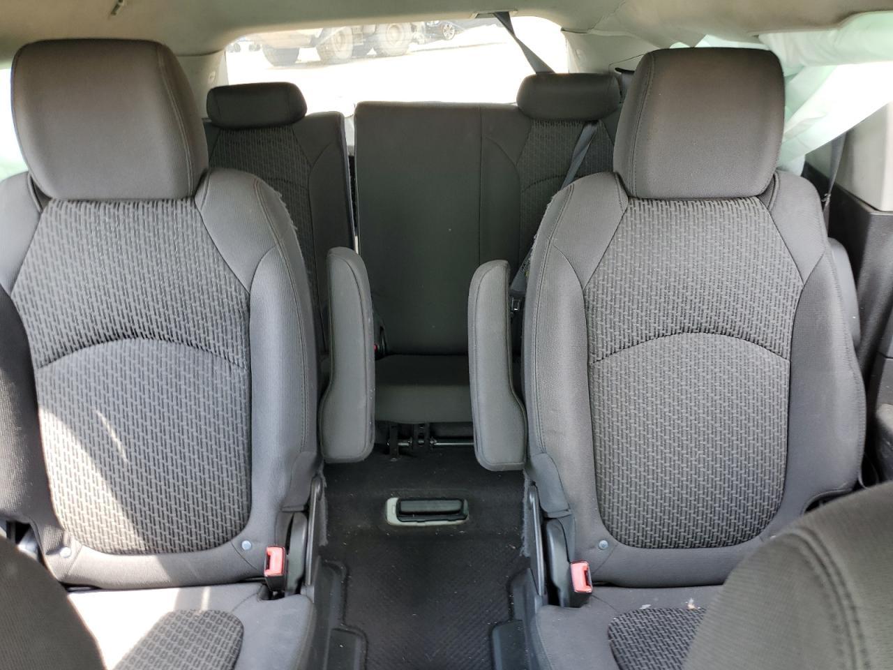 2011 CHEVROLET TRAVERSE