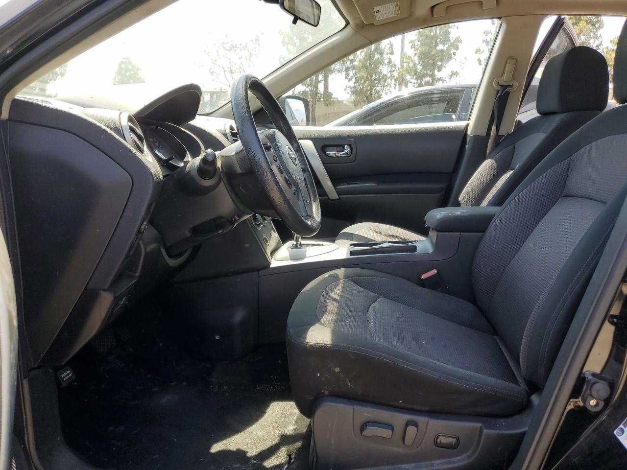 2011 NISSAN ROGUE