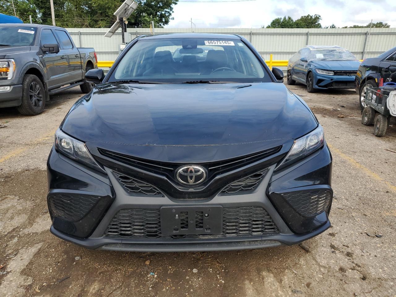 2022 TOYOTA CAMRY