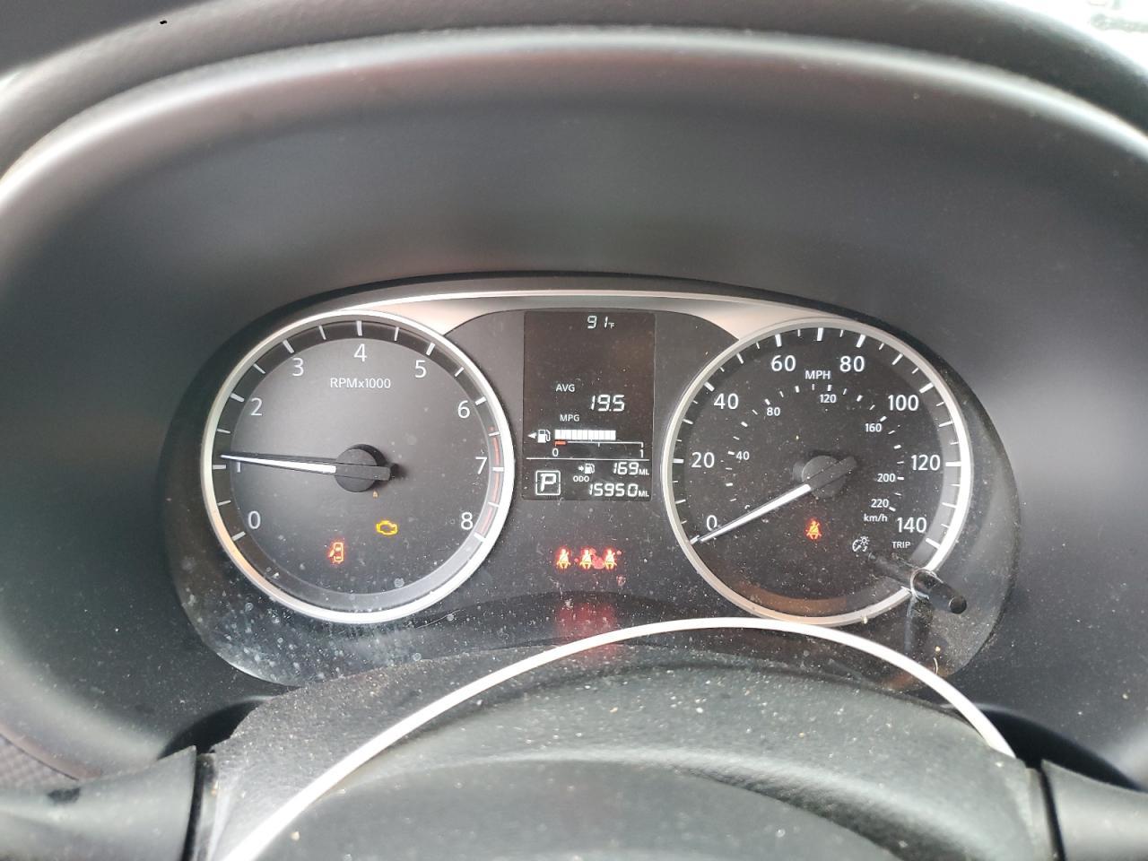 2023 NISSAN KICKS