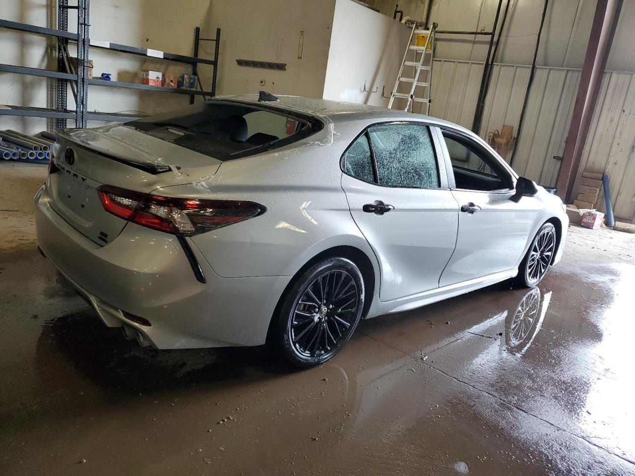 2022 TOYOTA CAMRY