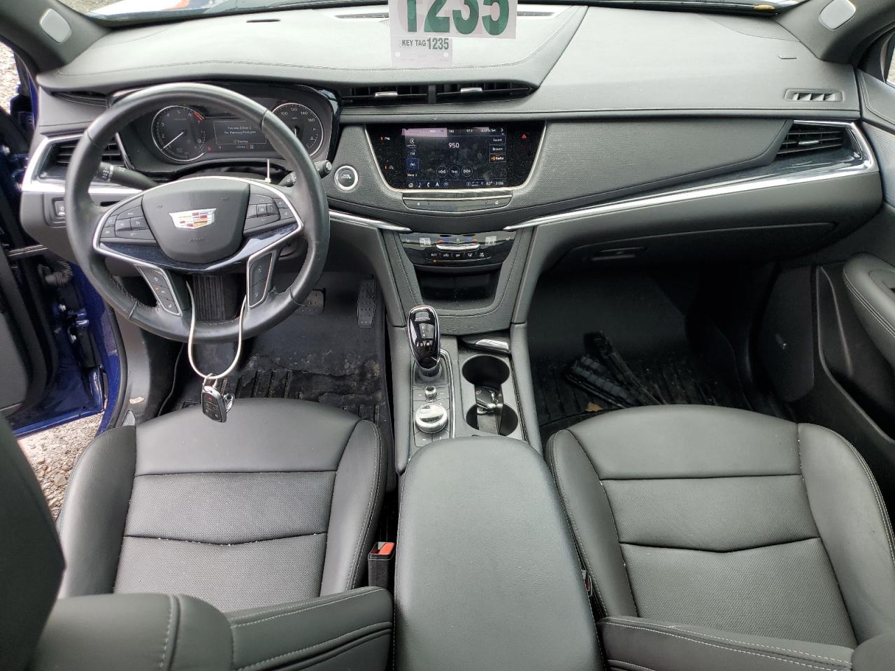 2023 CADILLAC XT5
