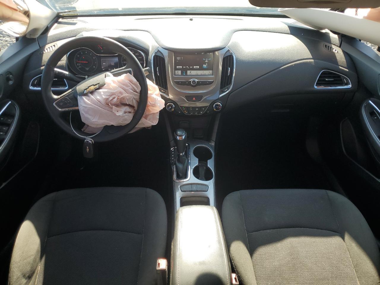 2017 CHEVROLET CRUZE