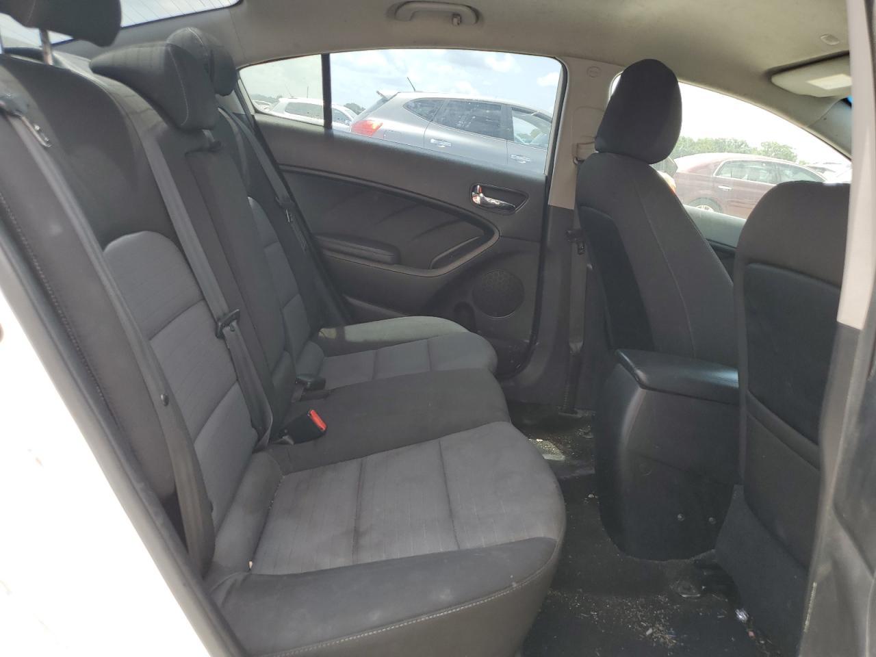2014 KIA FORTE