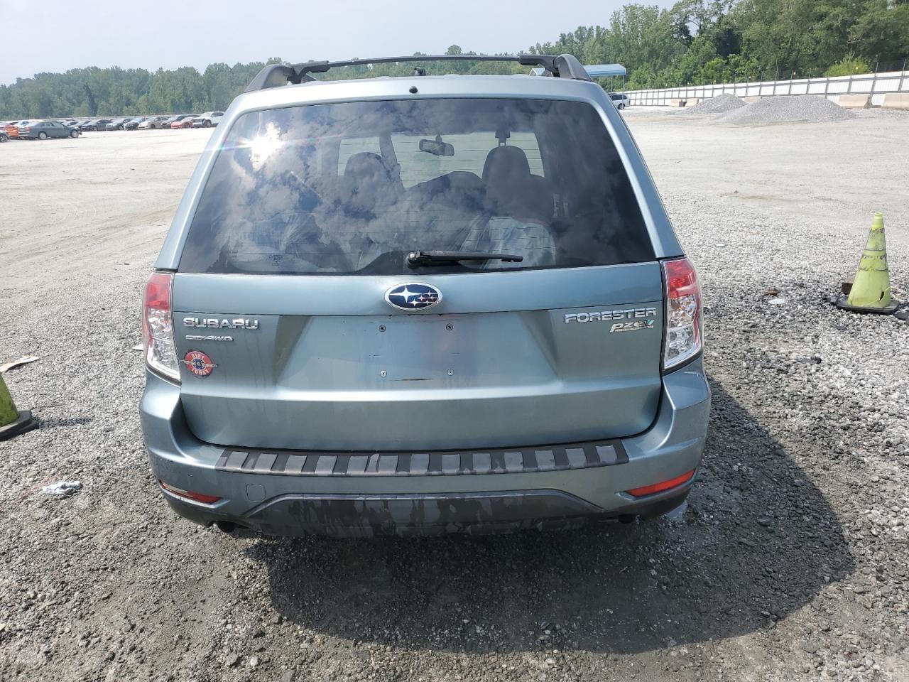 2010 SUBARU FORESTER