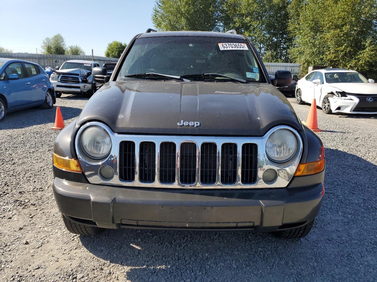 2005 JEEP Liberty
