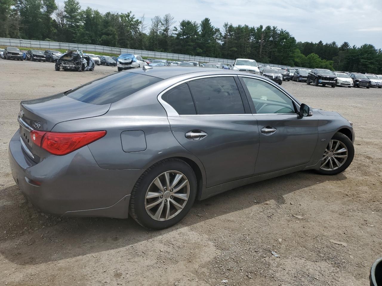 2017 INFINITI Q50