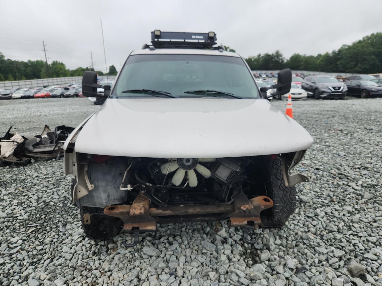 2004 CHEVROLET Tahoe