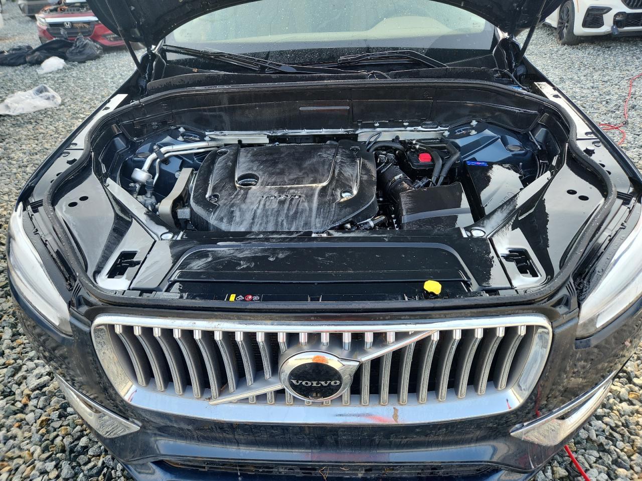 2023 VOLVO XC90
