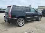 2010 CADILLAC ESCALADE