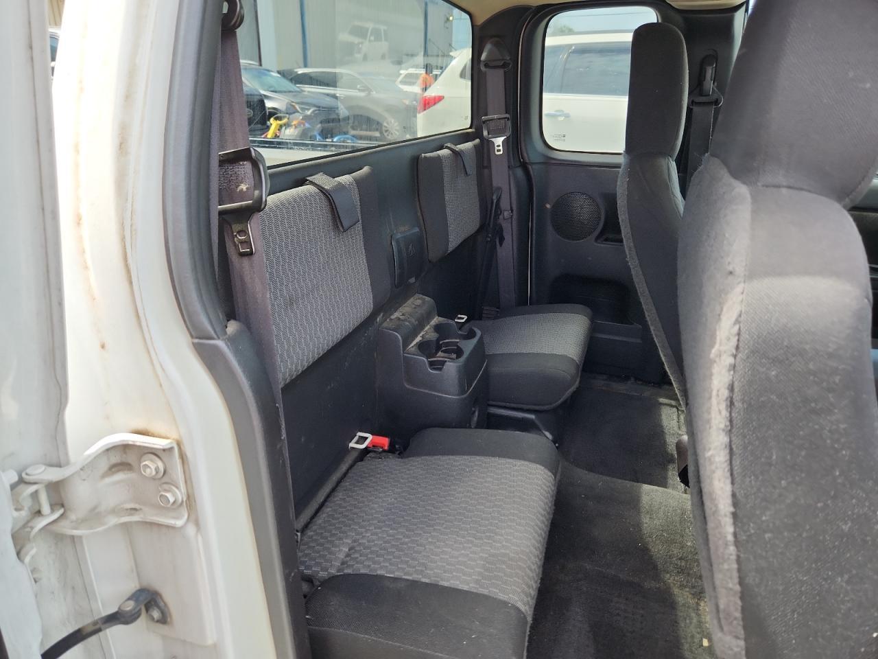 2011 CHEVROLET COLORADO