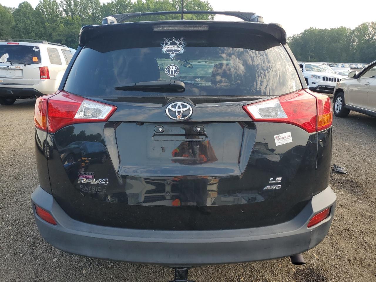 2015 TOYOTA RAV4