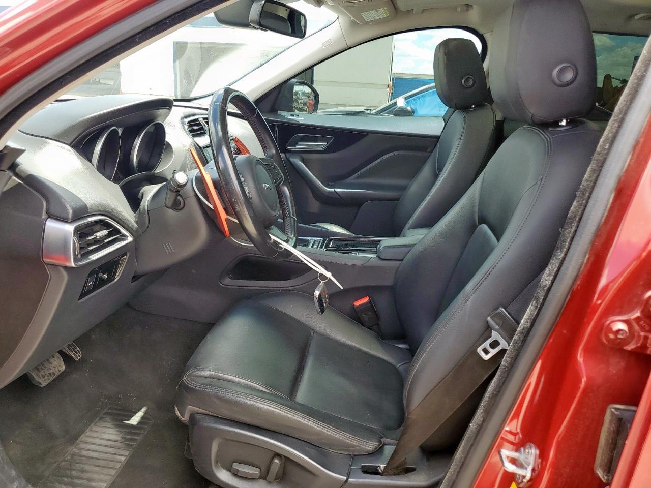 2018 JAGUAR F-Pace