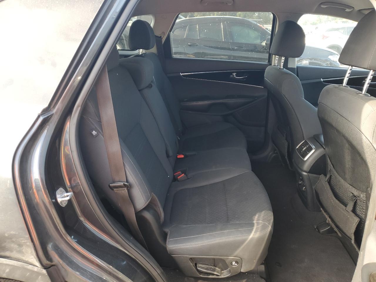 2020 KIA SORENTO