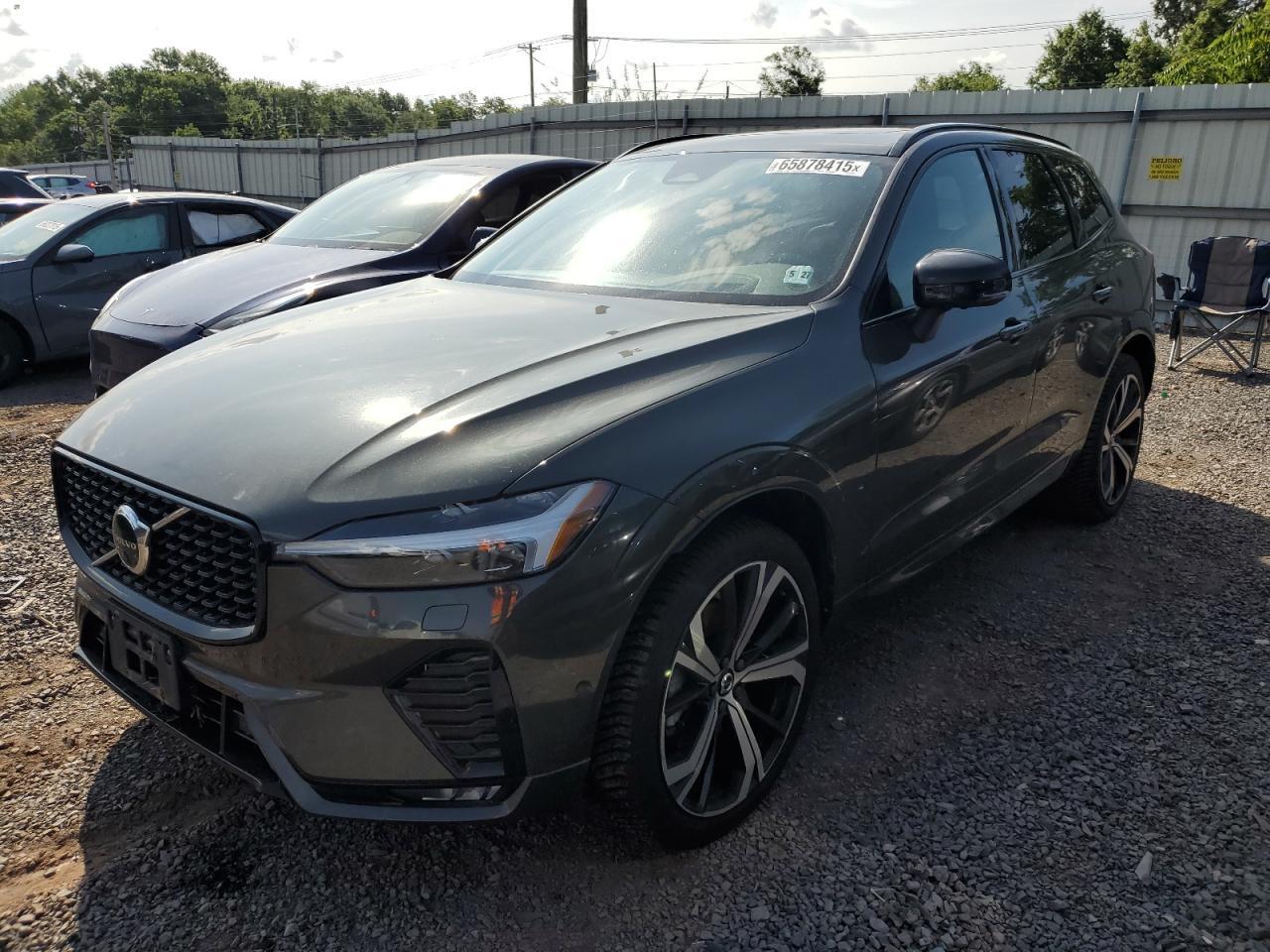 2022 VOLVO XC60