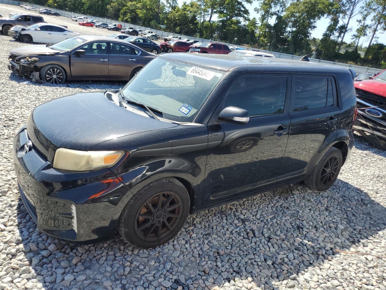 2013 TOYOTA SCION