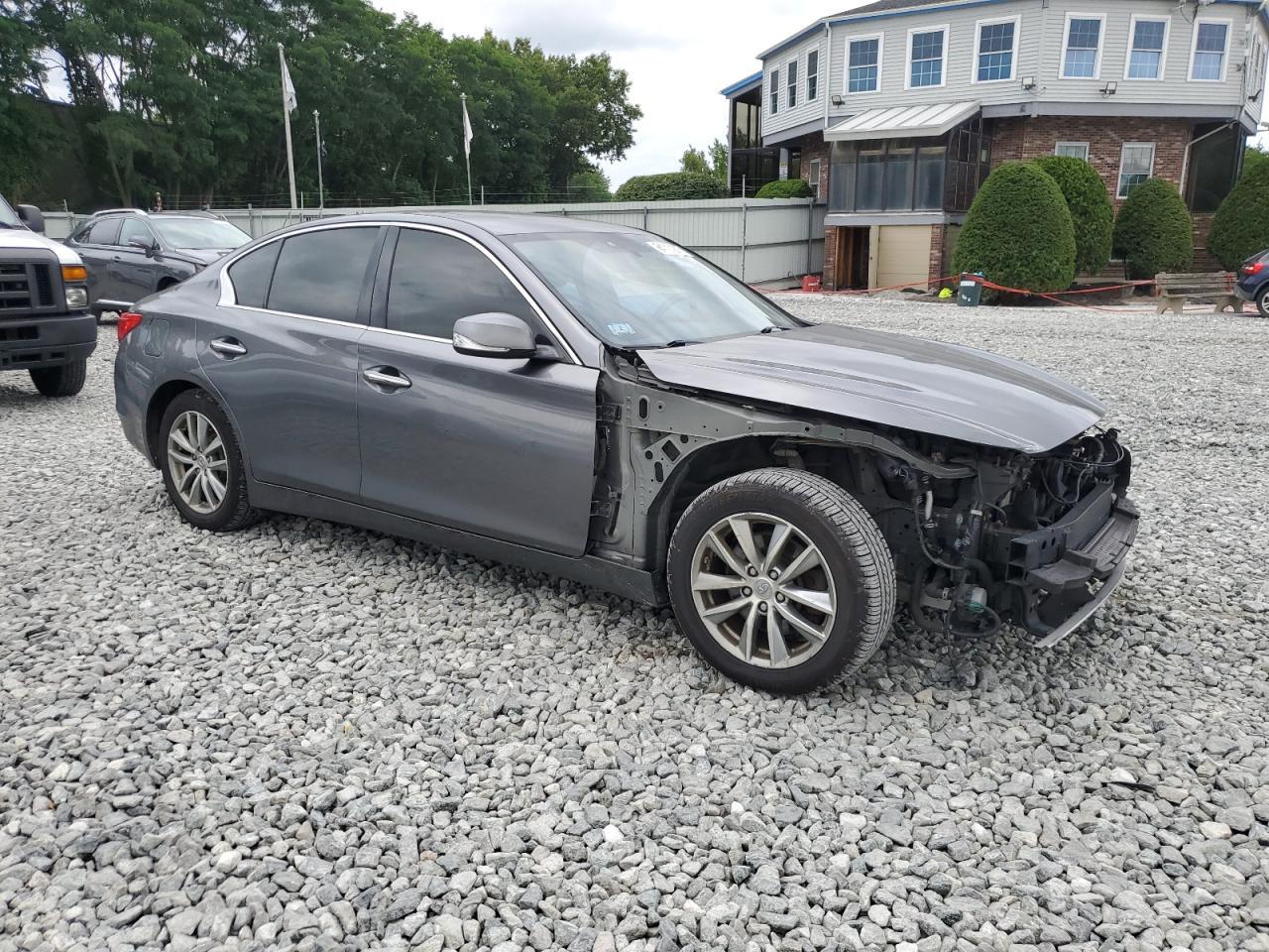 2017 INFINITI Q50