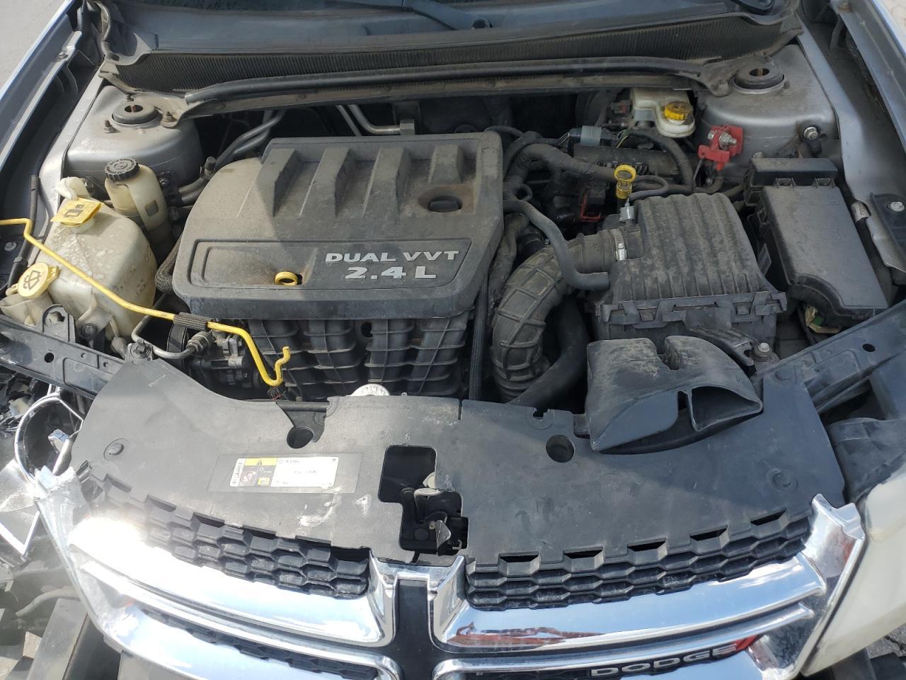 2014 DODGE Avenger