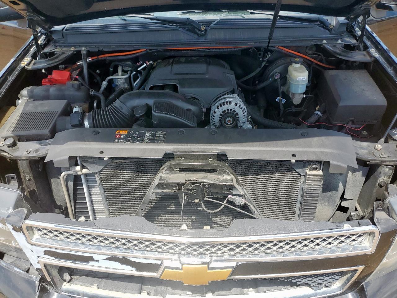 2014 CHEVROLET Tahoe