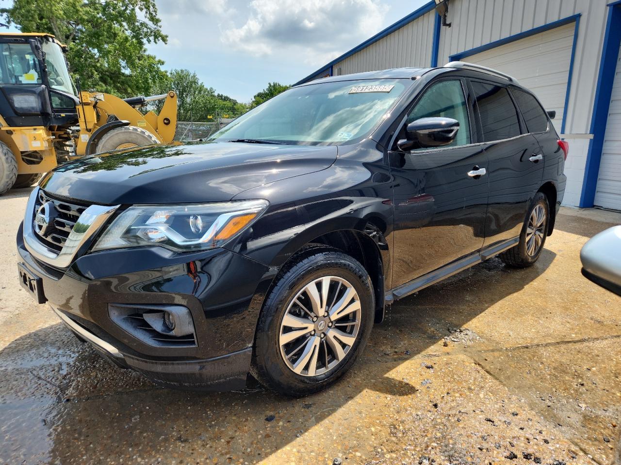 2018 NISSAN PATHFINDER