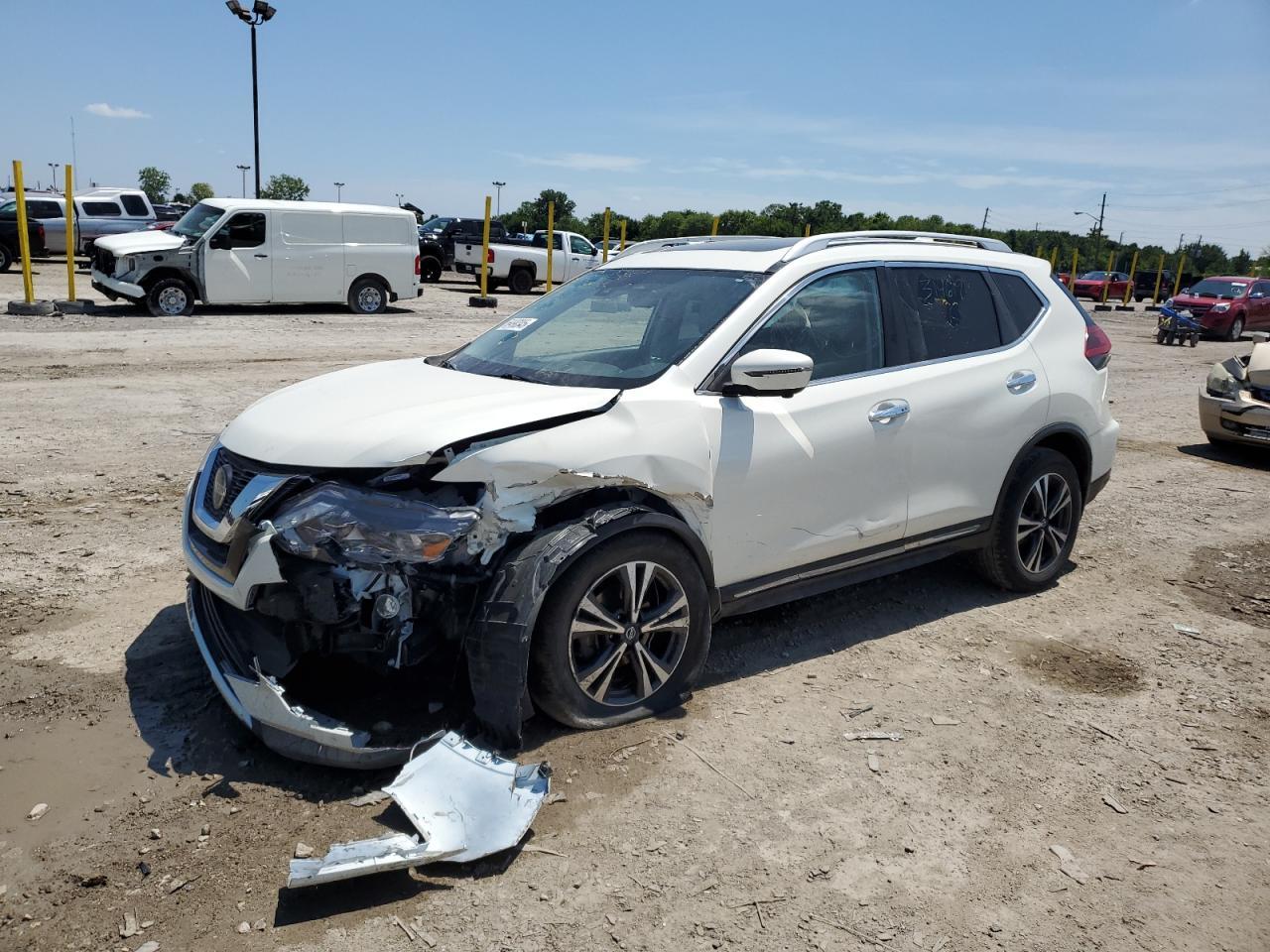 2018 NISSAN ROGUE