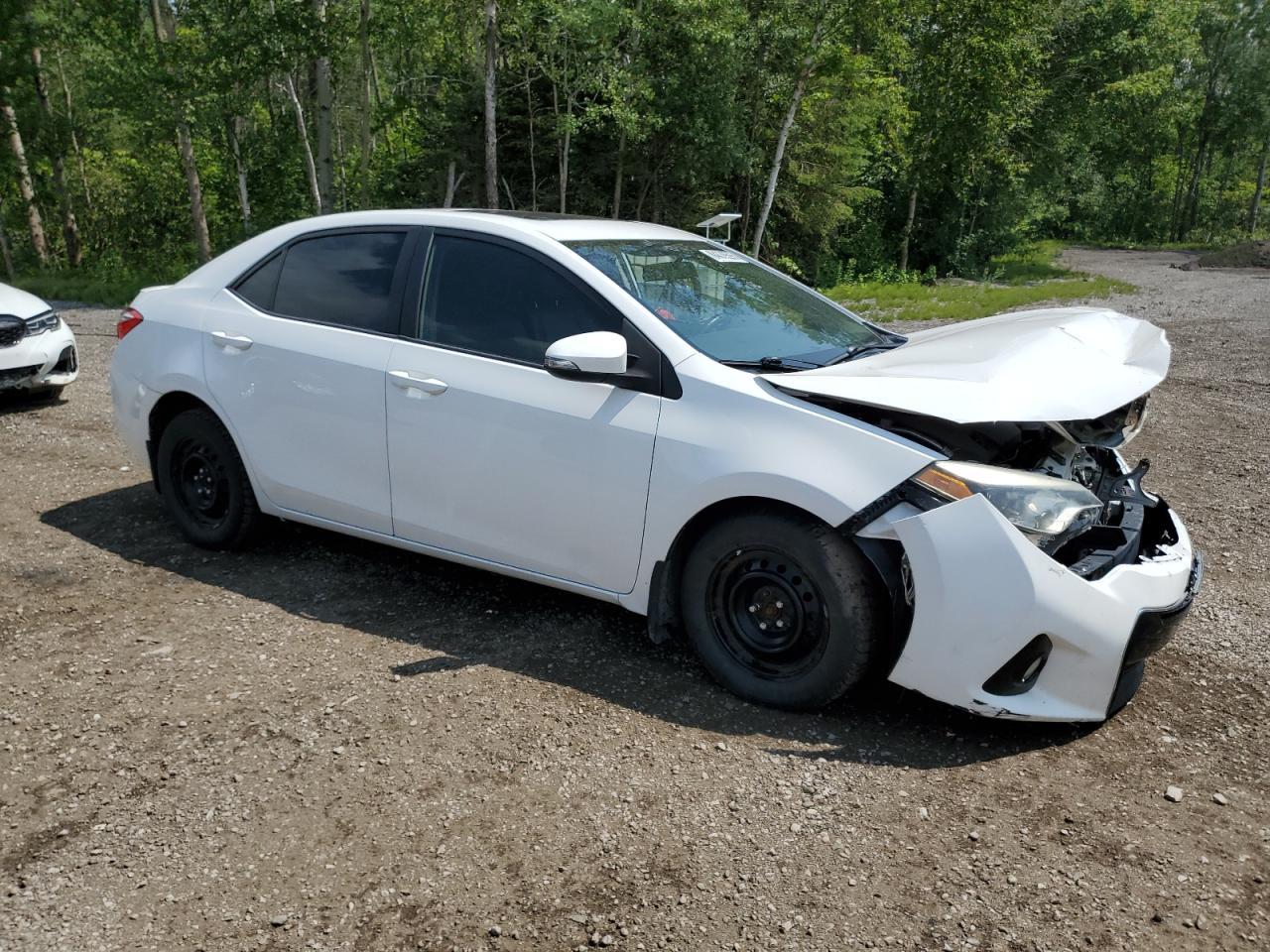2015 TOYOTA COROLLA