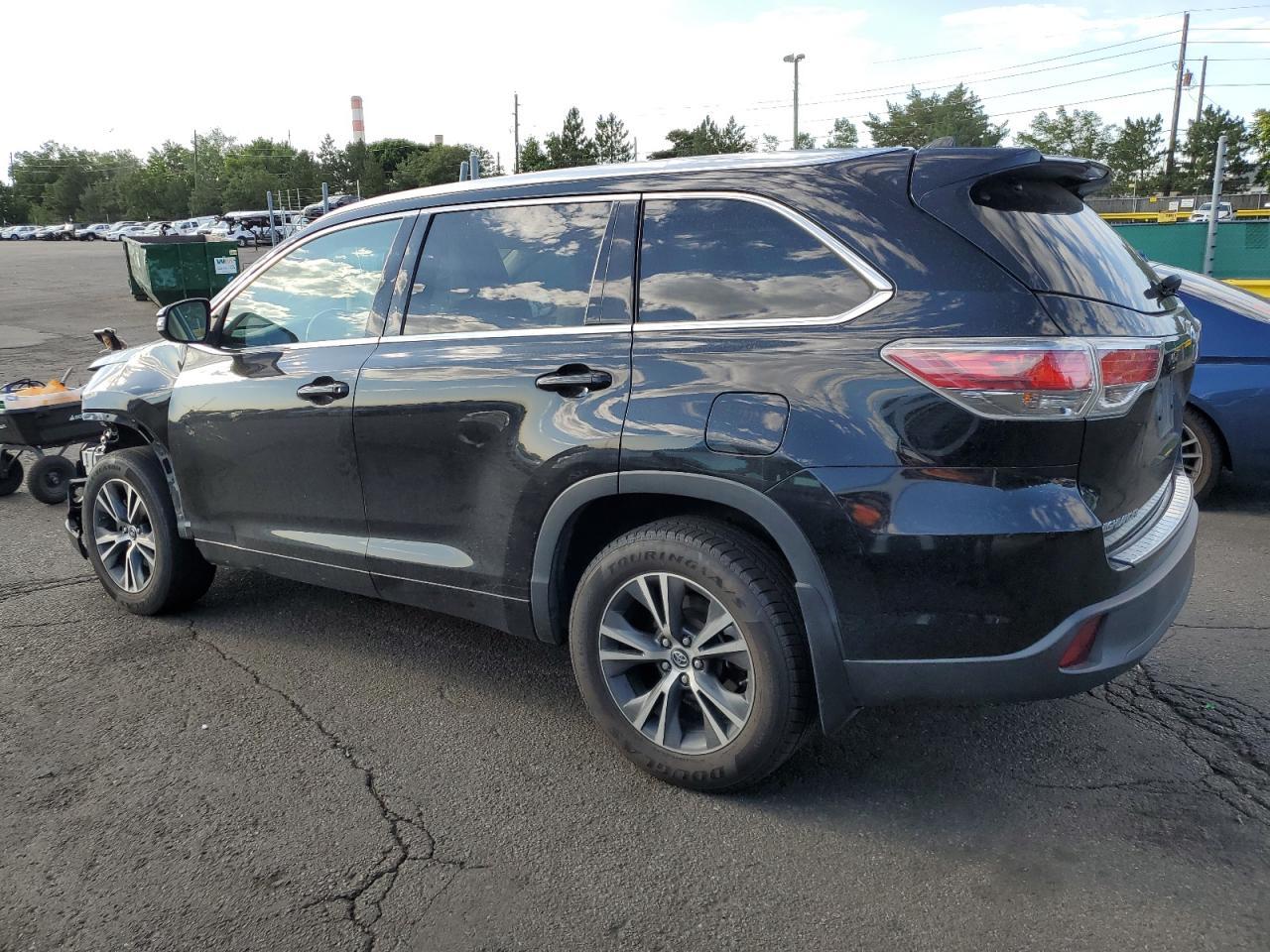 2016 TOYOTA HIGHLANDER