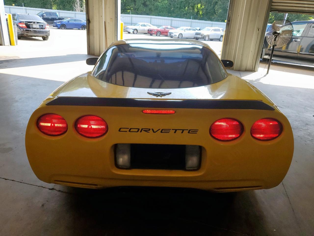 2001 CHEVROLET CORVETTE