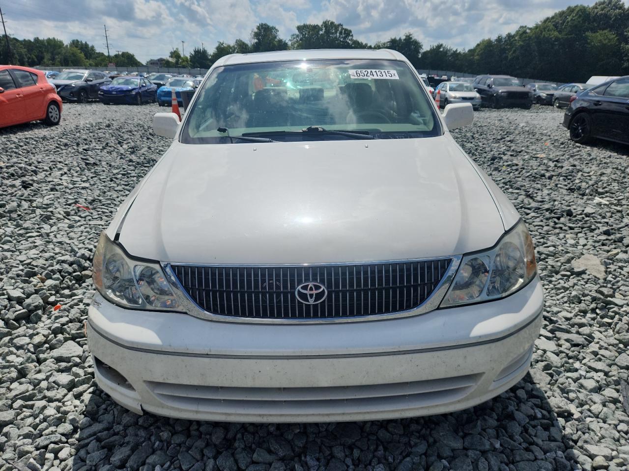 2002 TOYOTA Avalon