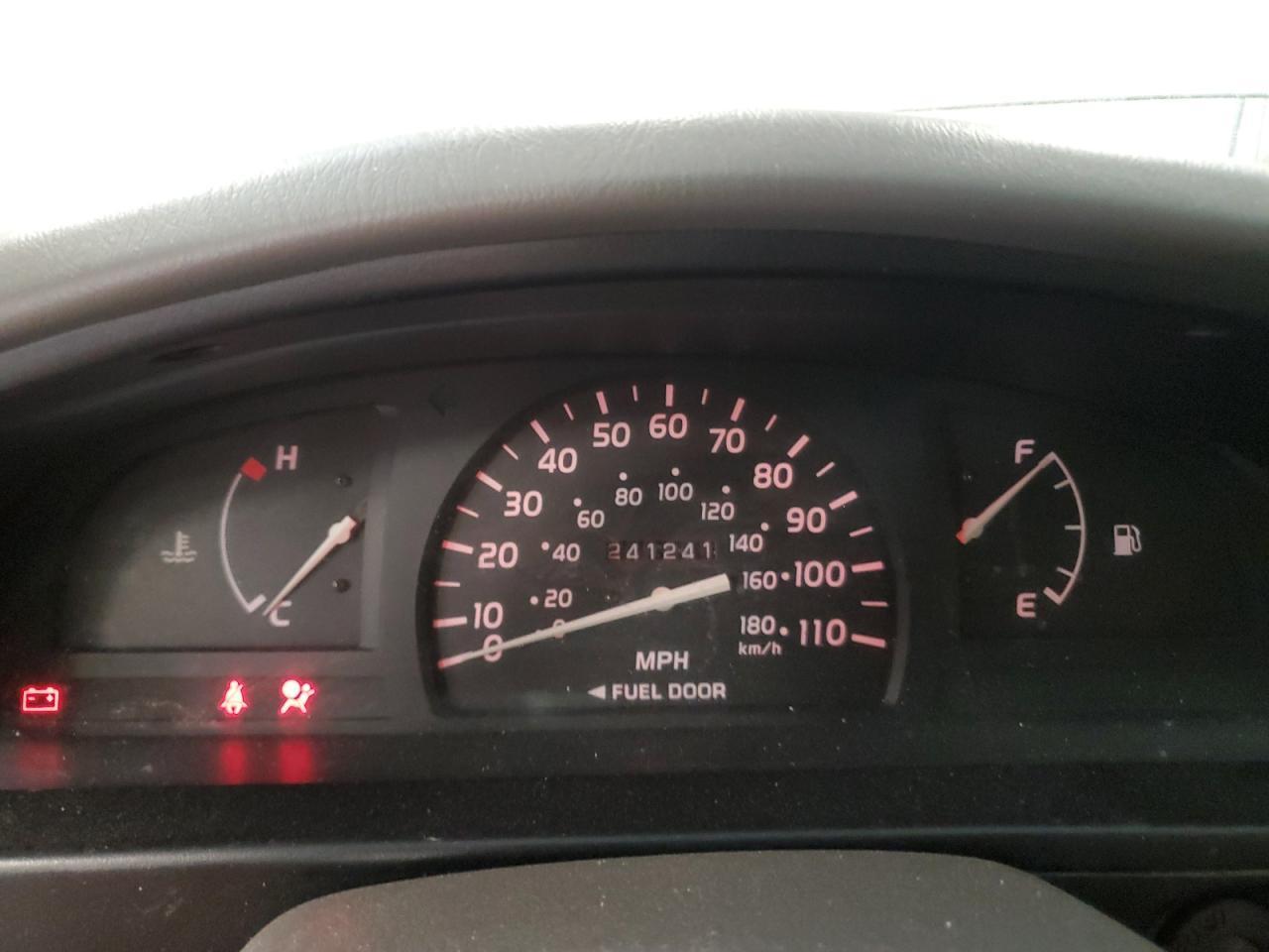 2003 TOYOTA TACOMA