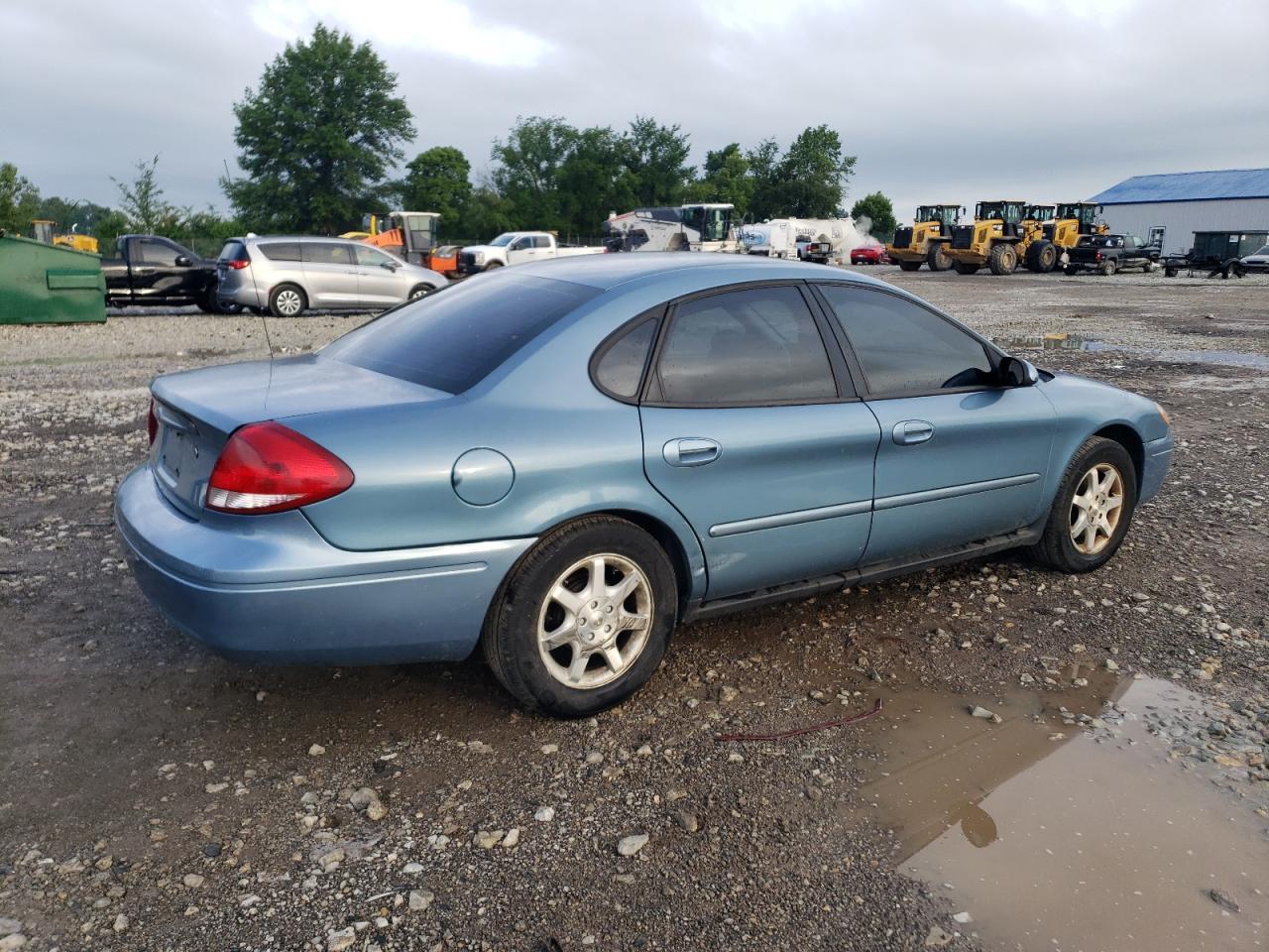 2007 FORD Taurus